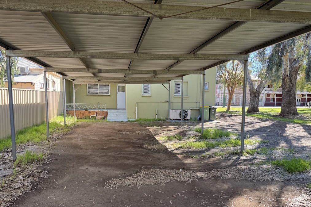 327 Fitzgerald Street East, Northam, WA, 6401 - Image 16
