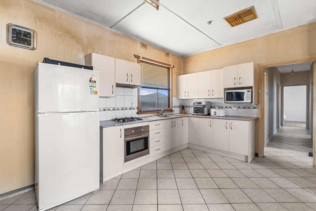 60 Ash Crescent, Gladstone, SA, 5473 - Image 3