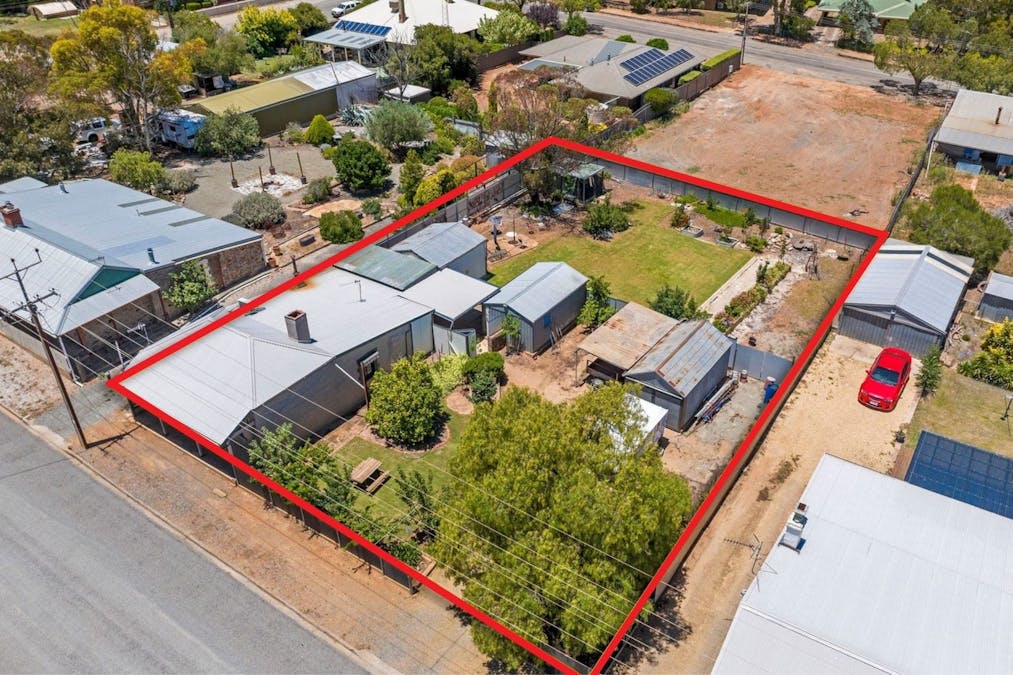 16 Paxton Terrace, Burra, SA, 5417 - Image 2