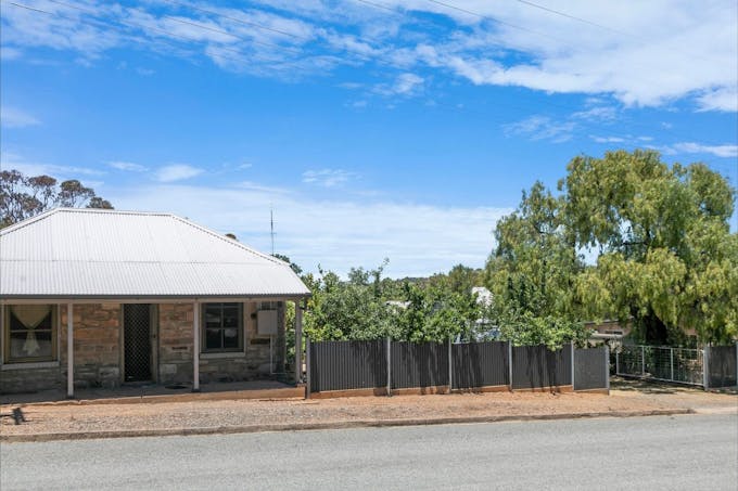 16 Paxton Terrace, Burra, SA, 5417 - Image 1