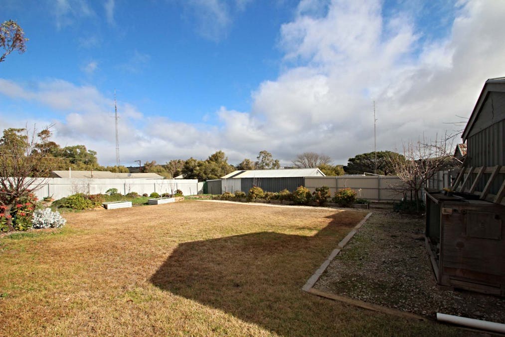 16 Paxton Terrace, Burra, SA, 5417 - Image 27