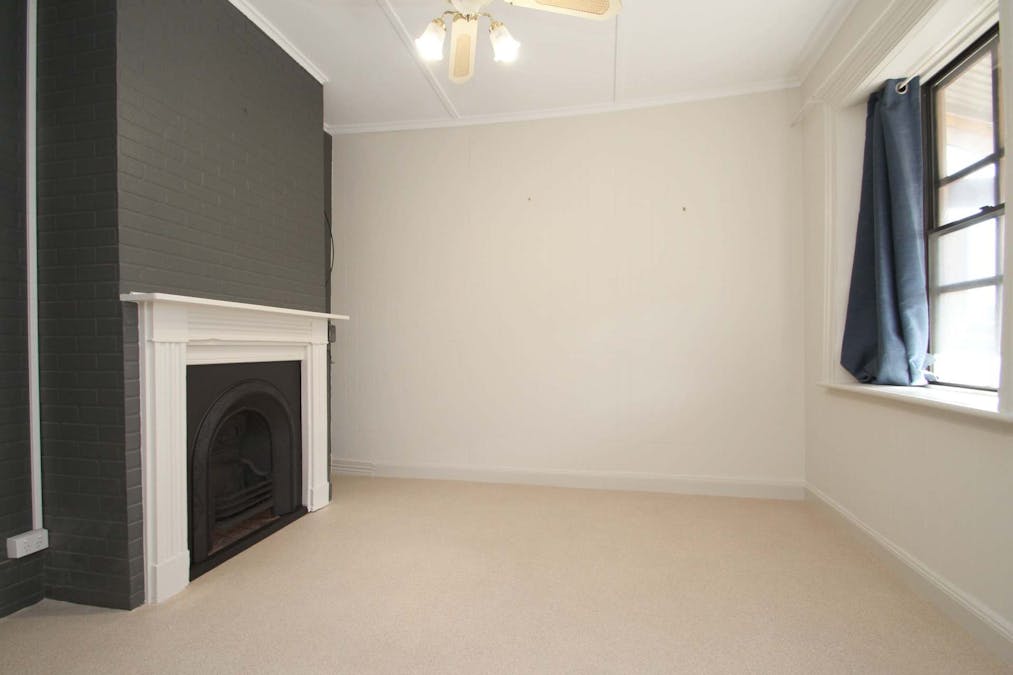 16 Paxton Terrace, Burra, SA, 5417 - Image 6