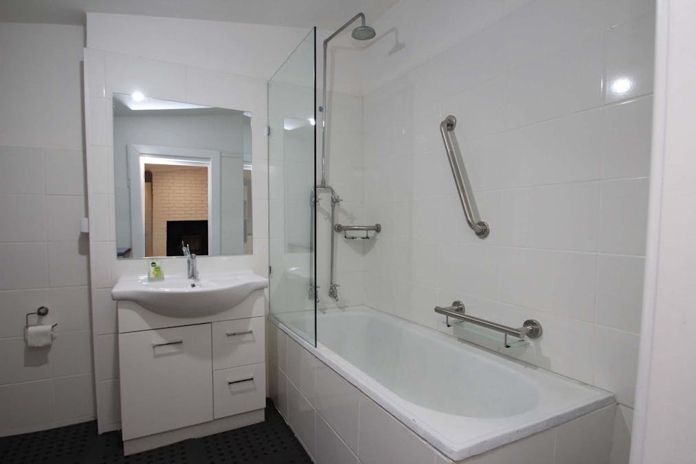 16 Paxton Terrace, Burra, SA, 5417 - Image 13