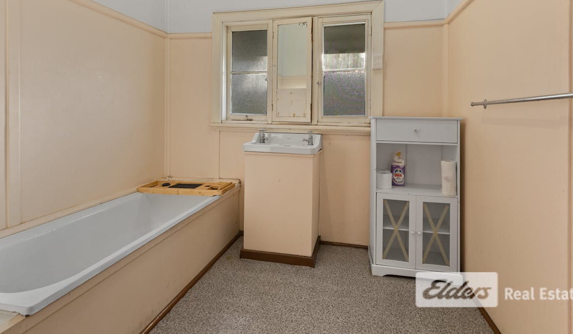 100 Jones Street, Collie, WA, 6225 - Image 12