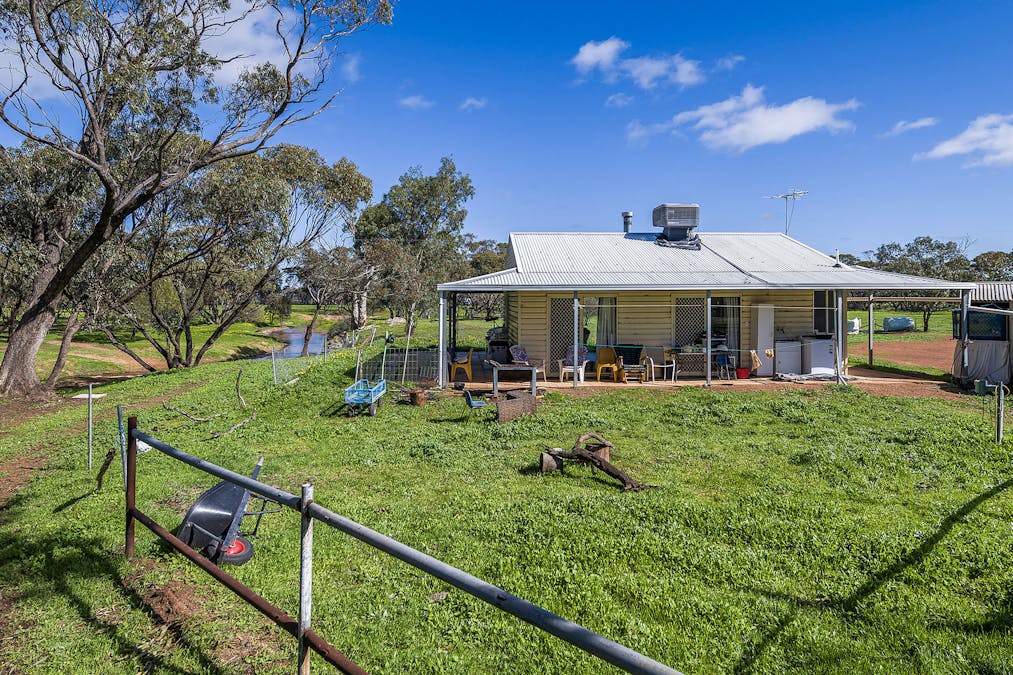 267 Long Street, Moora, WA, 6510 - Image 14
