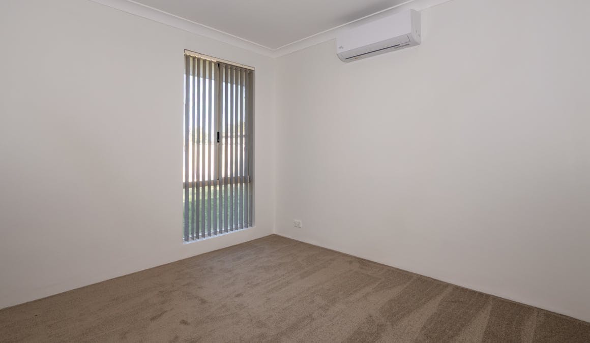 16 Darile Street, Hillman, WA, 6168 - Image 13