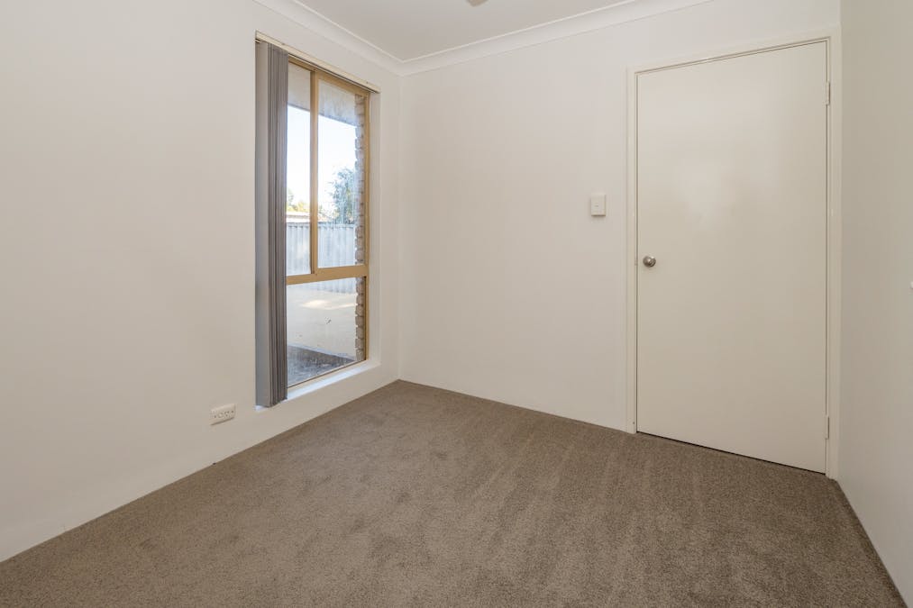 16 Darile Street, Hillman, WA, 6168 - Image 12