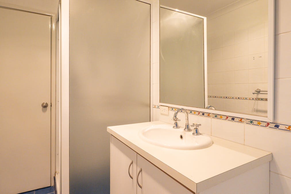 16 Darile Street, Hillman, WA, 6168 - Image 14