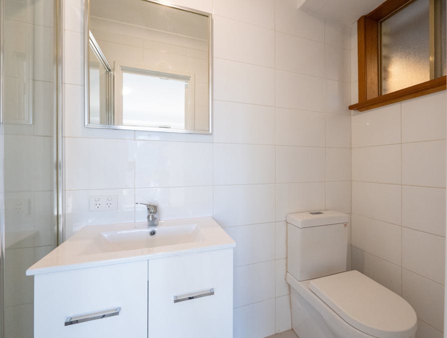 16 Darile Street, Hillman, WA, 6168 - Image 10