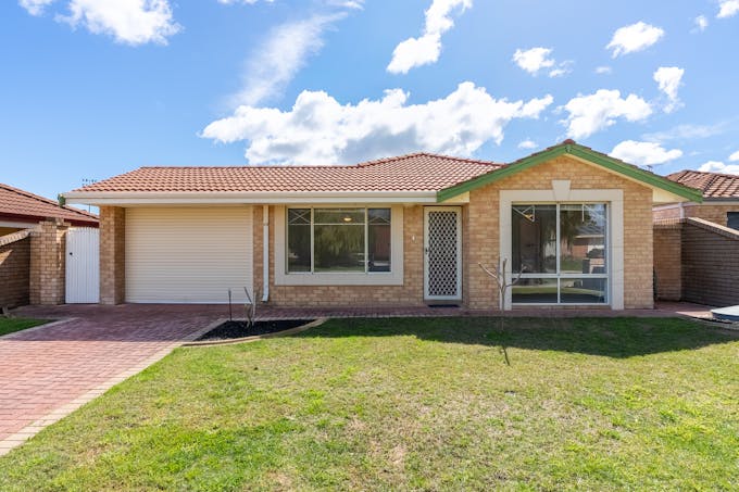 34 Okehampton Road, Warnbro, WA, 6169 - Image 1
