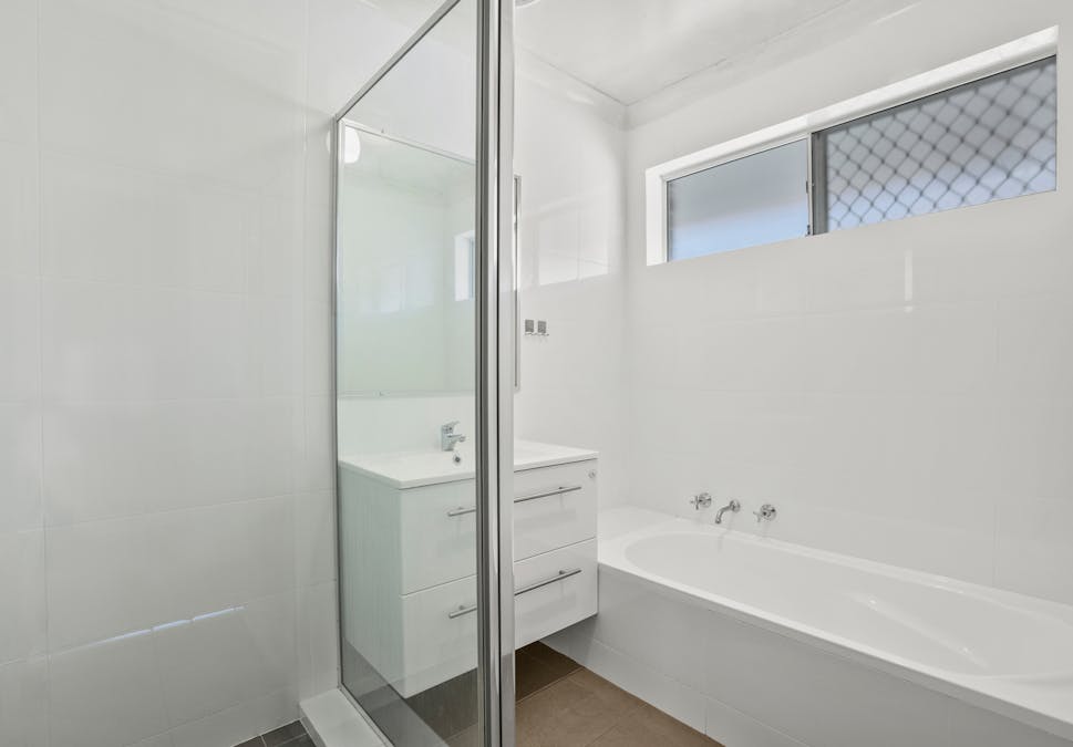 9 Gilba Close, Hillman, WA, 6168 - Image 9