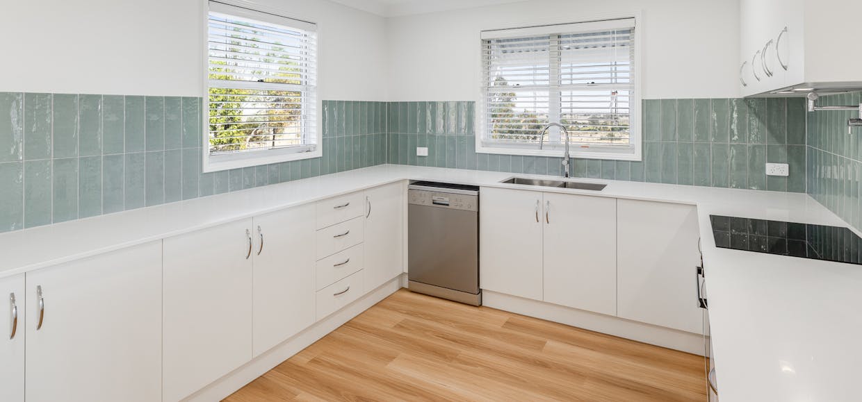 11  Jannusch Road, Gowrie Mountain, QLD, 4350 - Image 6