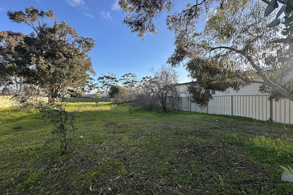 10 Andover Street, Katanning, WA, 6317 - Image 1
