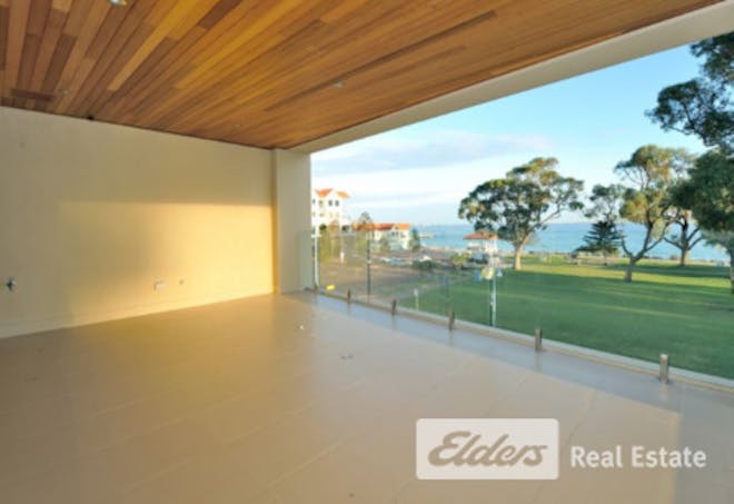 2/3 Rockingham Beach Road, Rockingham, WA, 6168 - Image 1