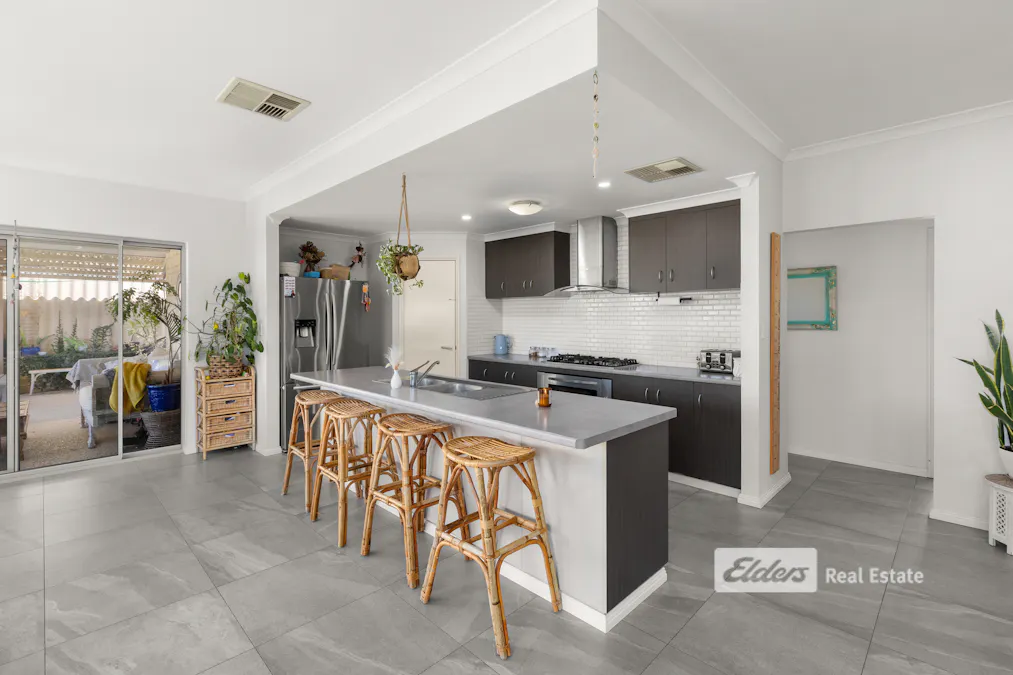 13 Chisholm Road, Dalyellup, WA, 6230 - Image 9