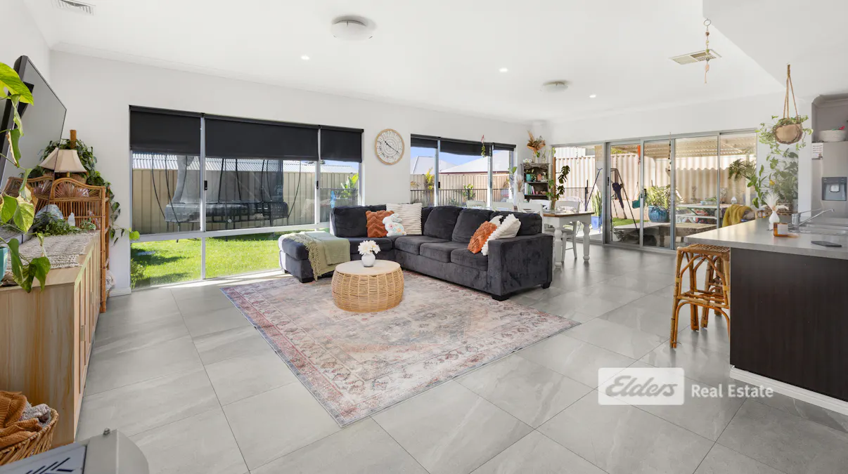 13 Chisholm Road, Dalyellup, WA, 6230 - Image 11