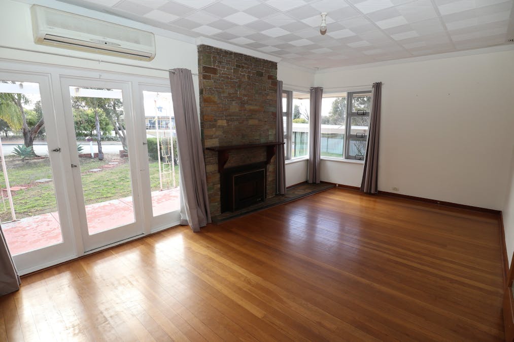 57 Furnival Street, Narrogin, WA, 6312 - Image 5