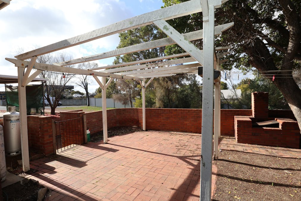 57 Furnival Street, Narrogin, WA, 6312 - Image 18