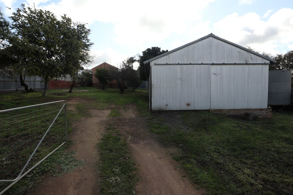 57 Furnival Street, Narrogin, WA, 6312 - Image 27