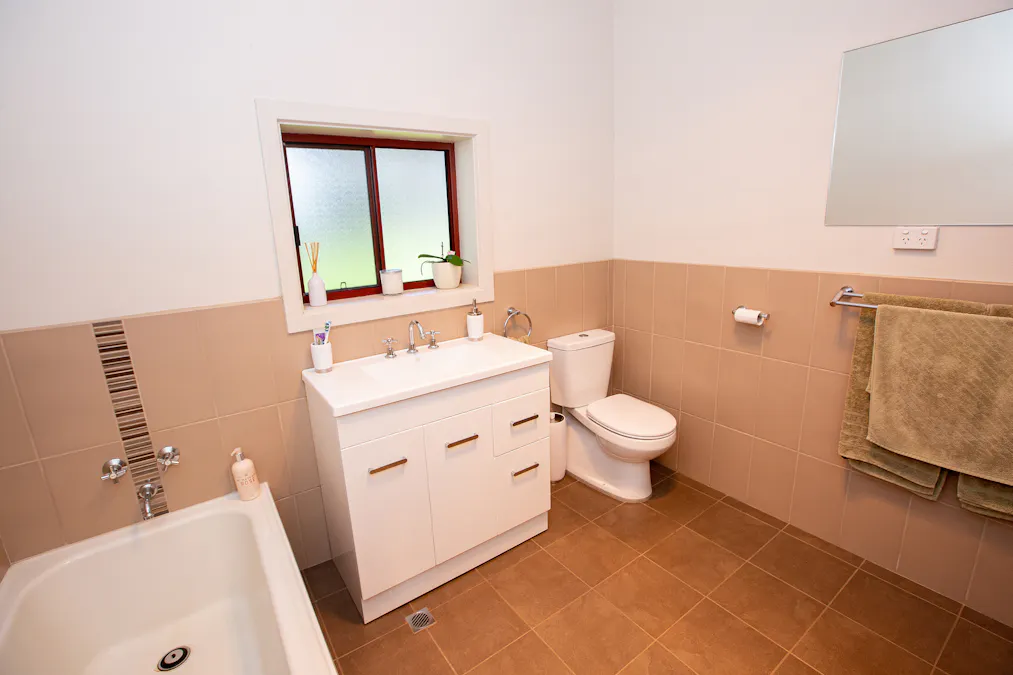 555 Mail Bridge Road, Kingston Se, SA, 5275 - Image 17