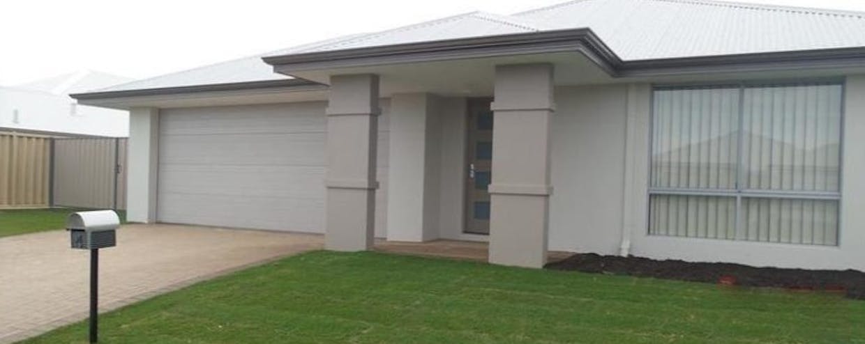 4 Finlay Avenue, Millbridge, WA, 6232 - Image 1