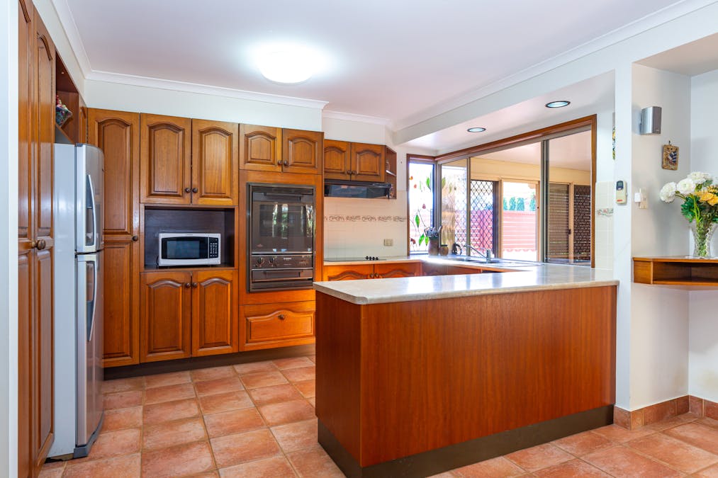 67 St Lucia Crescent, Avoca, QLD, 4670 - Image 7