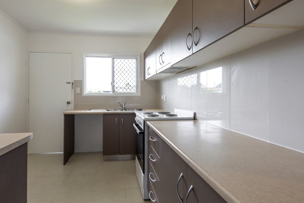 28 Quandong Street, Currajong, QLD, 4812 - Image 5