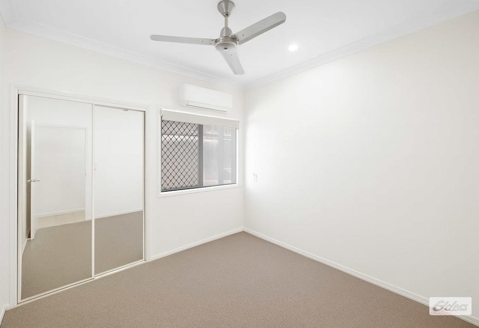 18 Viewpoint Way, New Auckland, QLD, 4680 - Image 15