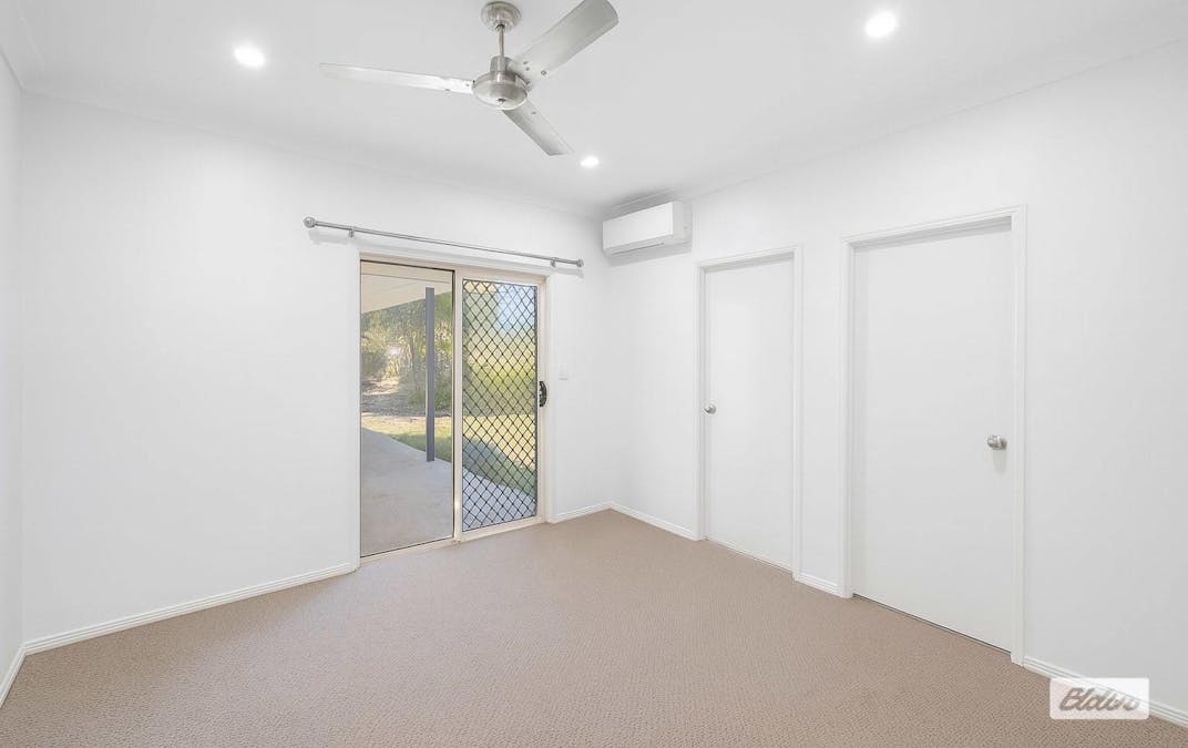 18 Viewpoint Way, New Auckland, QLD, 4680 - Image 13
