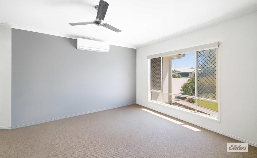 18 Viewpoint Way, New Auckland, QLD, 4680 - Image 5