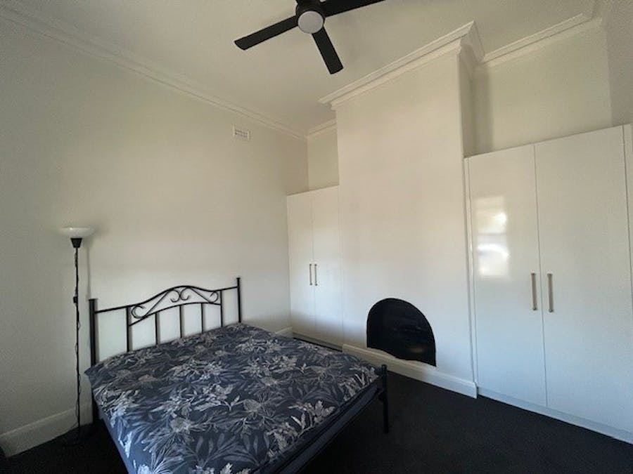 1A Crouch Street North, Mount Gambier, SA, 5290 - Image 2