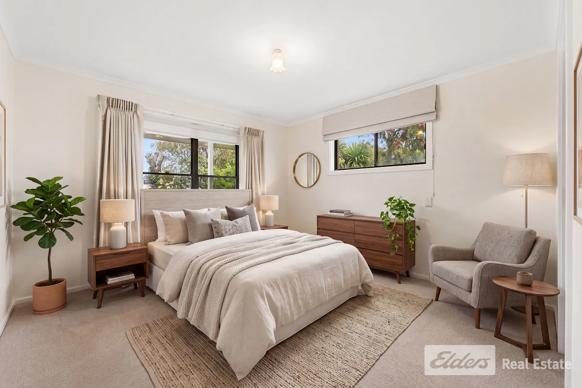 24 Elizabeth Street — photo 4 of 19