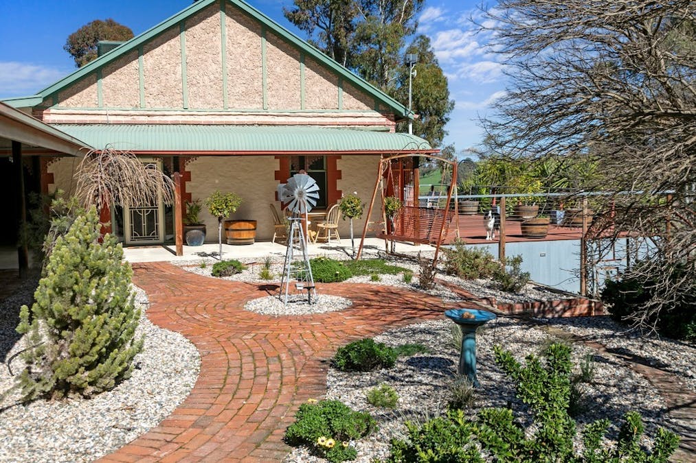 18 Popes Hill Road, Watervale, SA, 5452 - Image 2