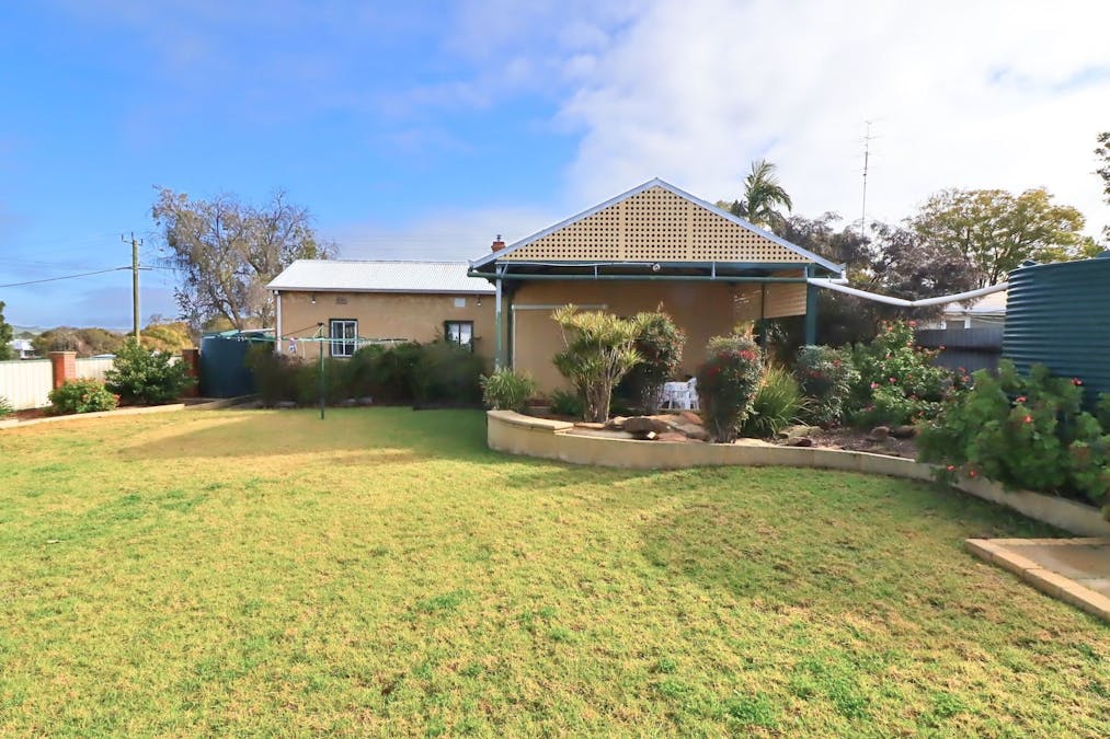 21 Quinlan Street, Wongan Hills, WA, 6603 - Image 18