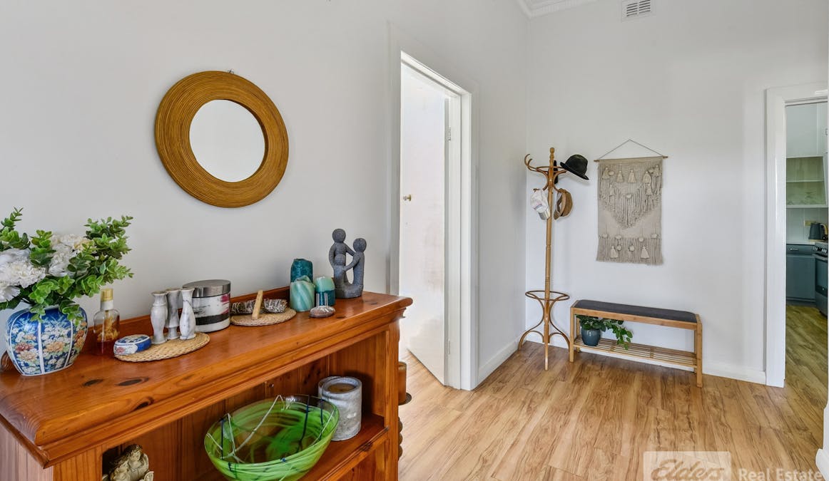 6 Aitken Street, Millicent, SA, 5280 - Image 5