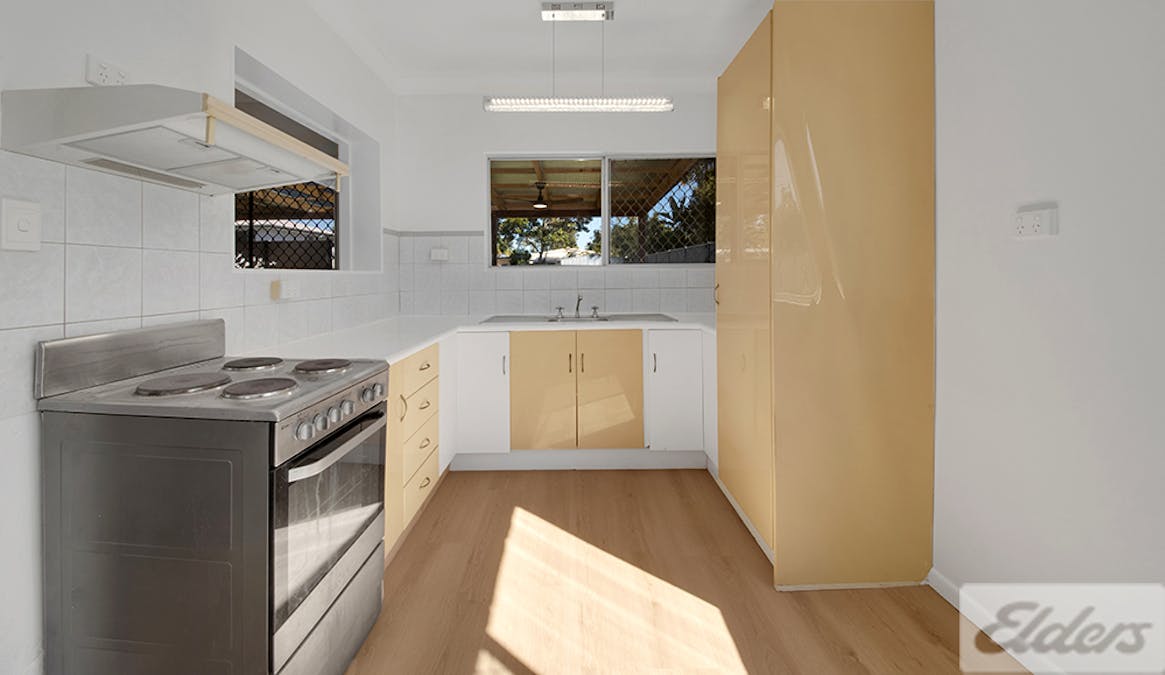 15 Yukana Street, Boyne Island, QLD, 4680 - Image 8