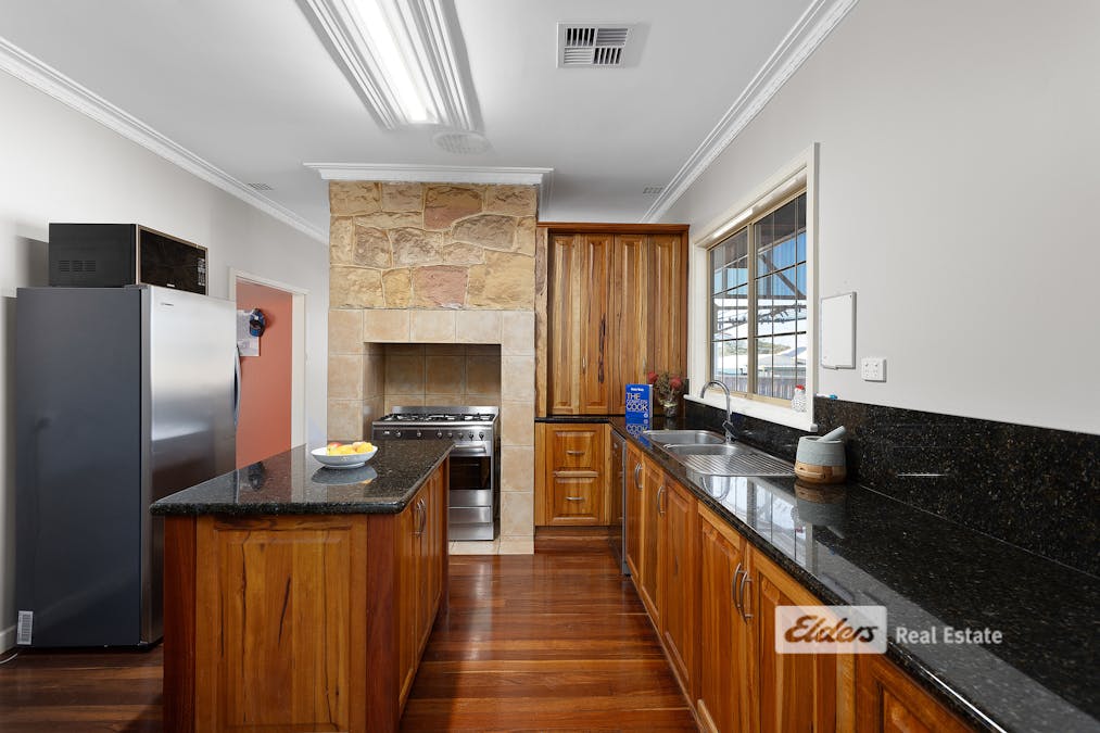 107 Mangles Street, South Bunbury, WA, 6230 - Image 4