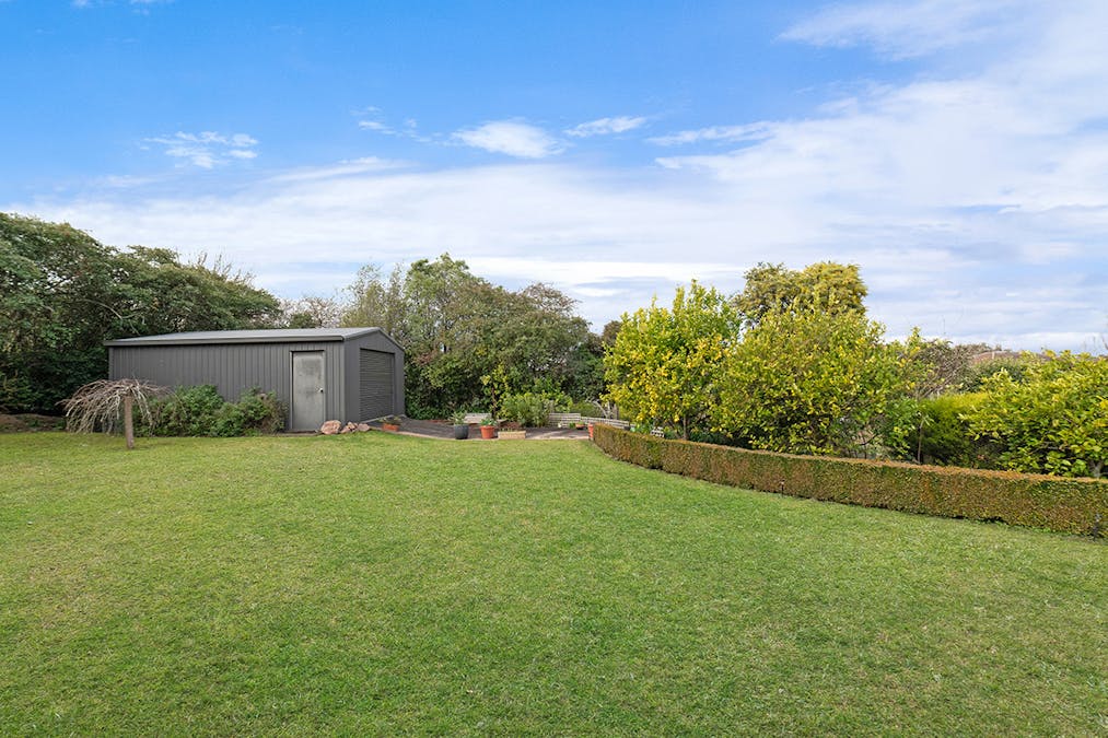 19 Windsor Drive, Hamilton, VIC, 3300 - Image 19