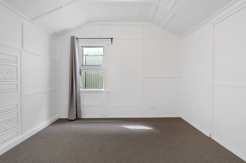 4 Carr Street, Ipswich, QLD, 4305 - Image 10