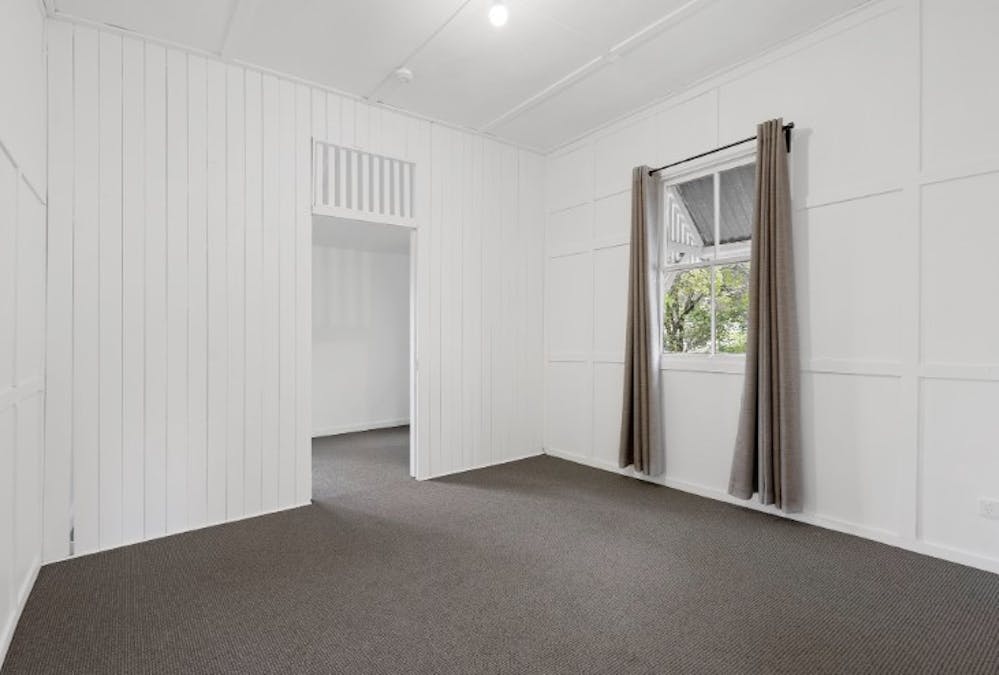 4 Carr Street, Ipswich, QLD, 4305 - Image 11