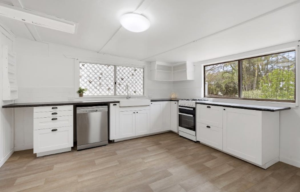 4 Carr Street, Ipswich, QLD, 4305 - Image 4