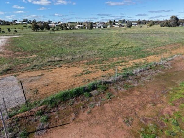 136 Newcastle Street, York, WA, 6302 - Image 1