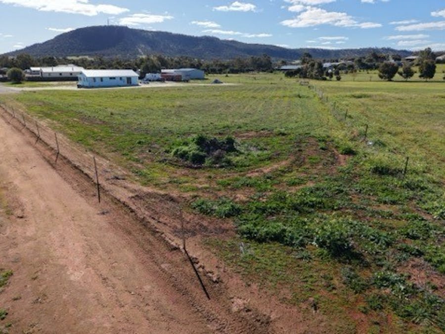 136 Newcastle Street, York, WA, 6302 - Image 4