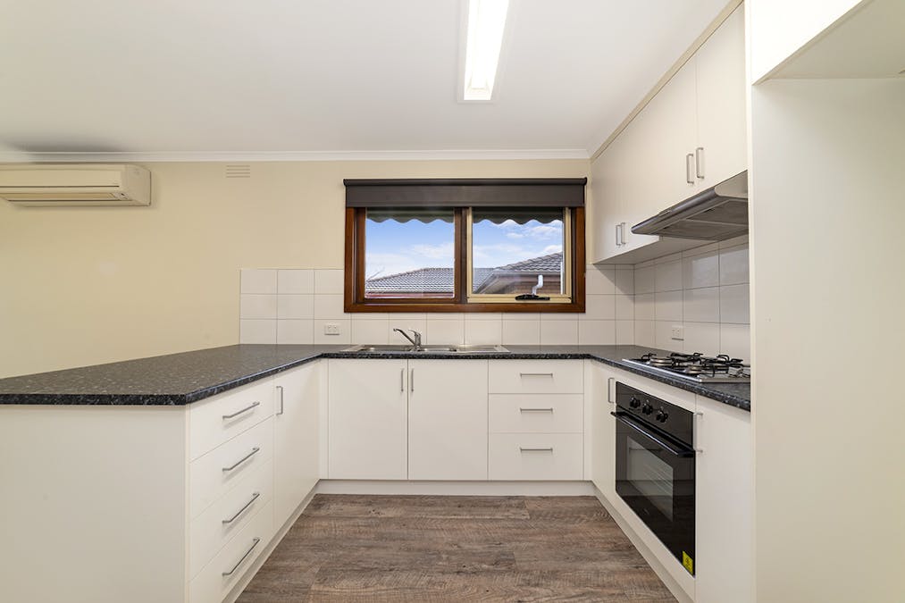 5 Hewett Court, Hamilton, VIC, 3300 - Image 4