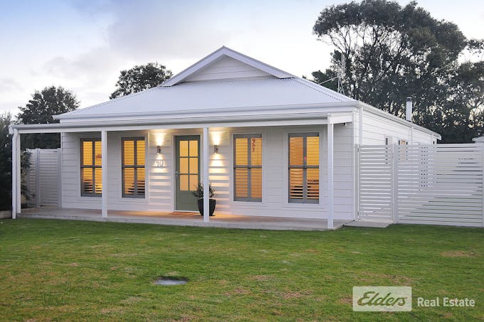 10 Alexander Drive, Robe, SA, 5276 - Image 1