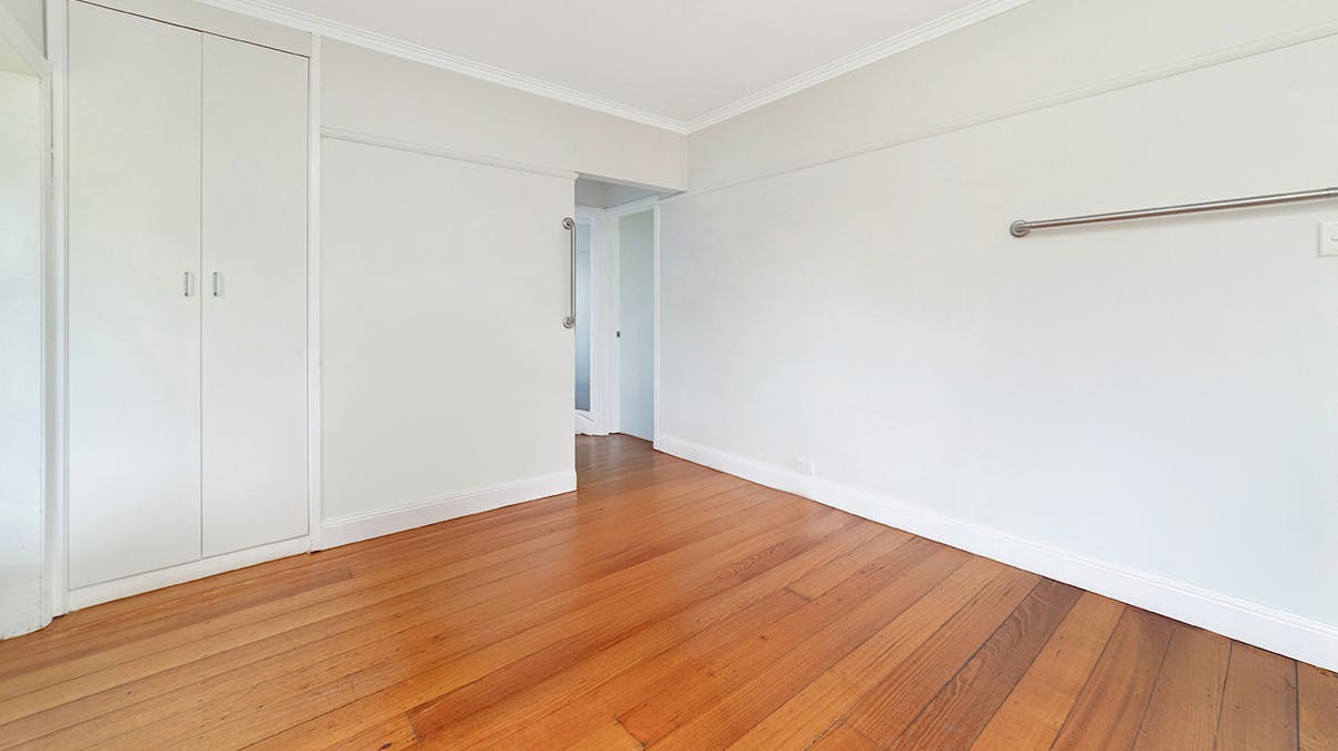 49 Kenna Avenue, Hamilton, VIC, 3300 - Image 5