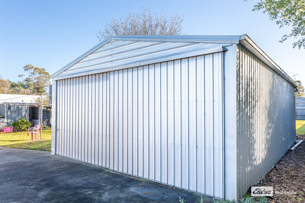 26 Elizabeth Street, Edenhope, VIC, 3318 - Image 11