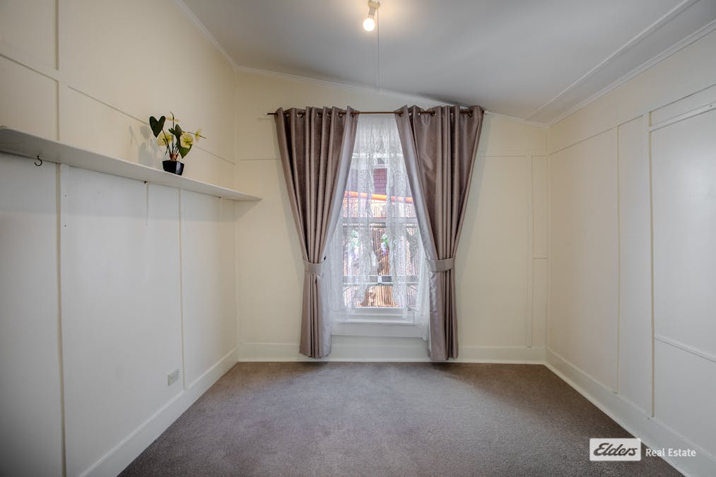 26 Elizabeth Street, Edenhope, VIC, 3318 - Image 8