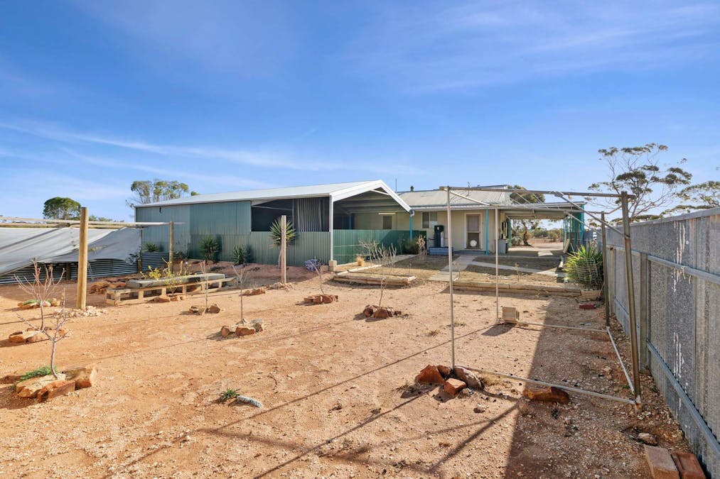 11366 Thiele Highway, Morgan, SA, 5320 - Image 9