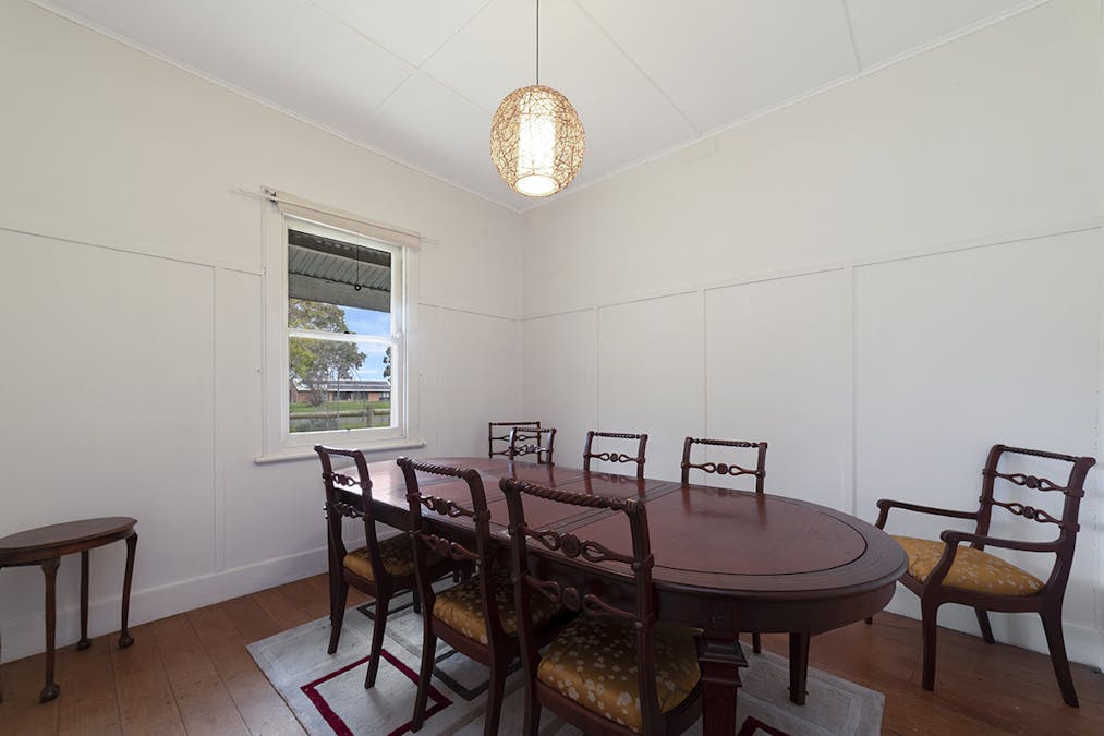 104 Martin Street, Dunkeld, VIC, 3294 - Image 4